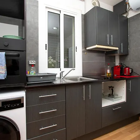 Apartment Cozy Exiample Getaway With Patio